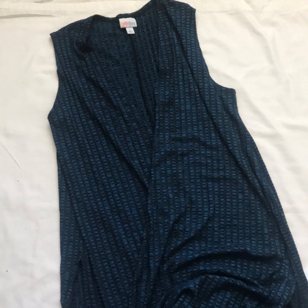 Lularoe EUC Small Deep Blue Joy